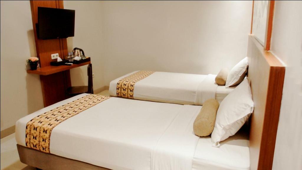 Careinn Merauke By Yolo Hospitality Exteriör bild